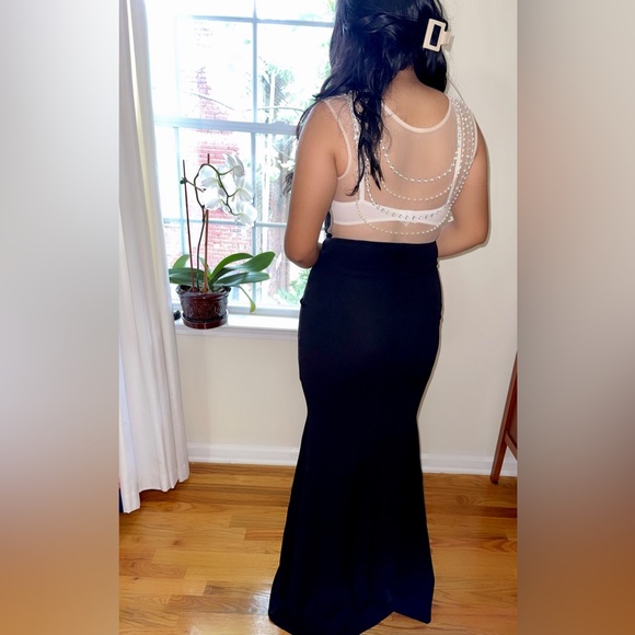 Windsor black prom dress - Picture 5 of 6